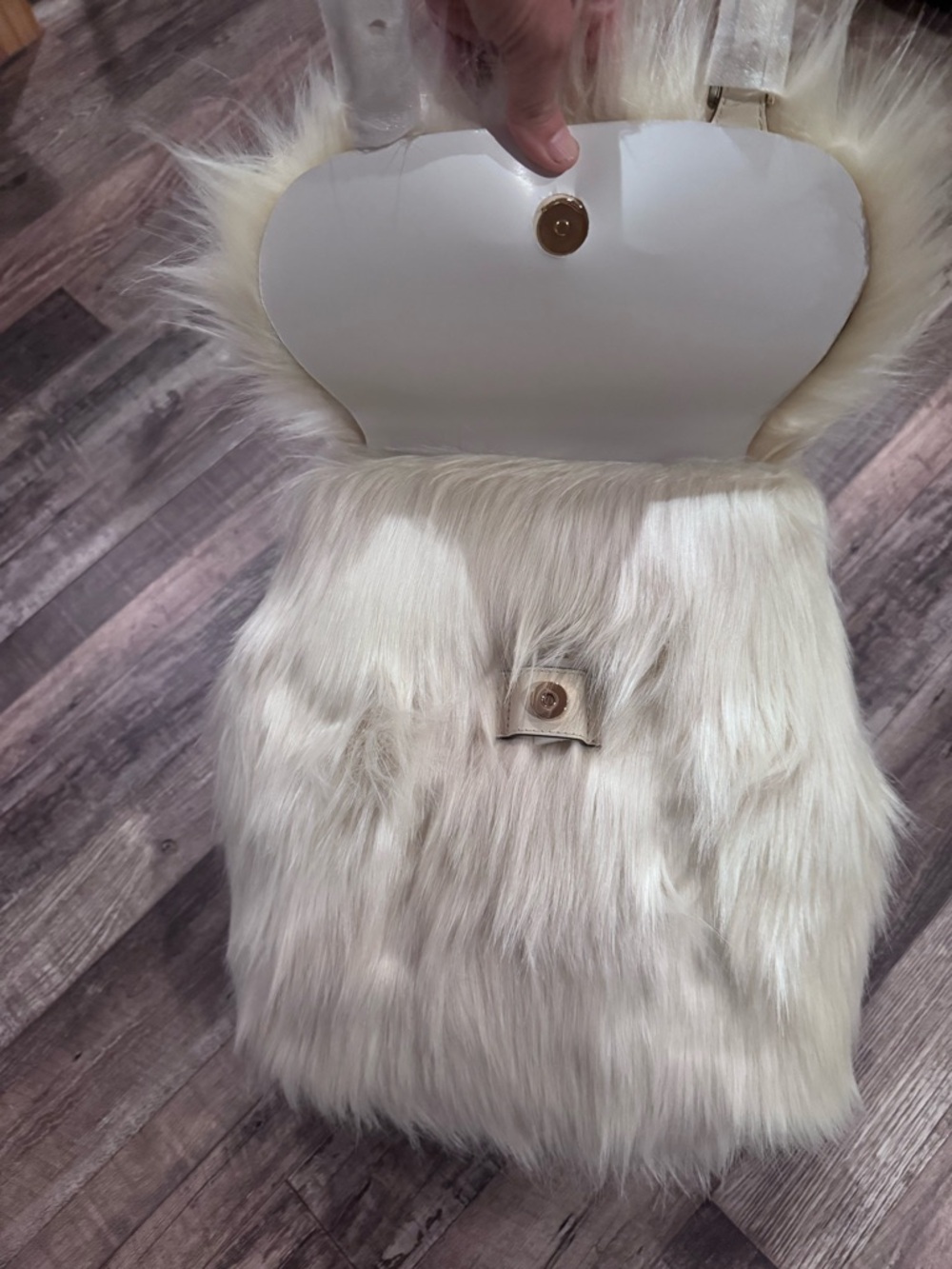 New With Tags MICHAEL KORS Quinn Medium Flap Faux Fur Backpack Natural AUTHENTIC - Picture 10 of 11